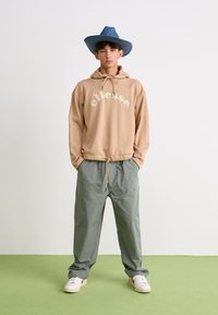 Ellesse DROMSO - Φούτερ - brown