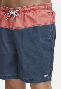 Blend Bañador corto - mehrfarbig