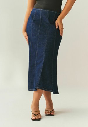 REGULAR FIT - HOURGLASS FULL SEAMED MIDI - A-Linien-Rock - denim rinse