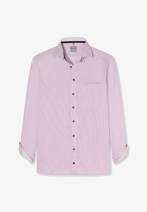 Hellrosa langärmeliges Herrenhemd mit schwarzen Knöpfen, einer Brusttasche und gemustertem Innenfutter an Kragen und Manschetten.