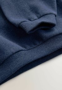 Next CREW NECK - Melegítőfelső - navy blue bear