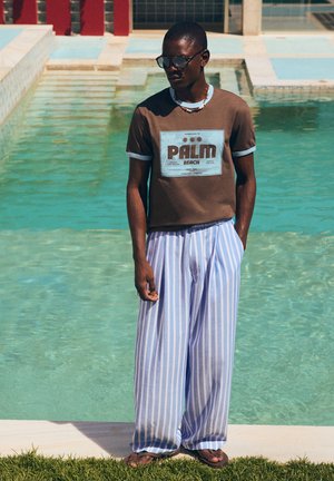 Bershka, SUPERBAGGY STRIPED PANTS - Housut - light blue