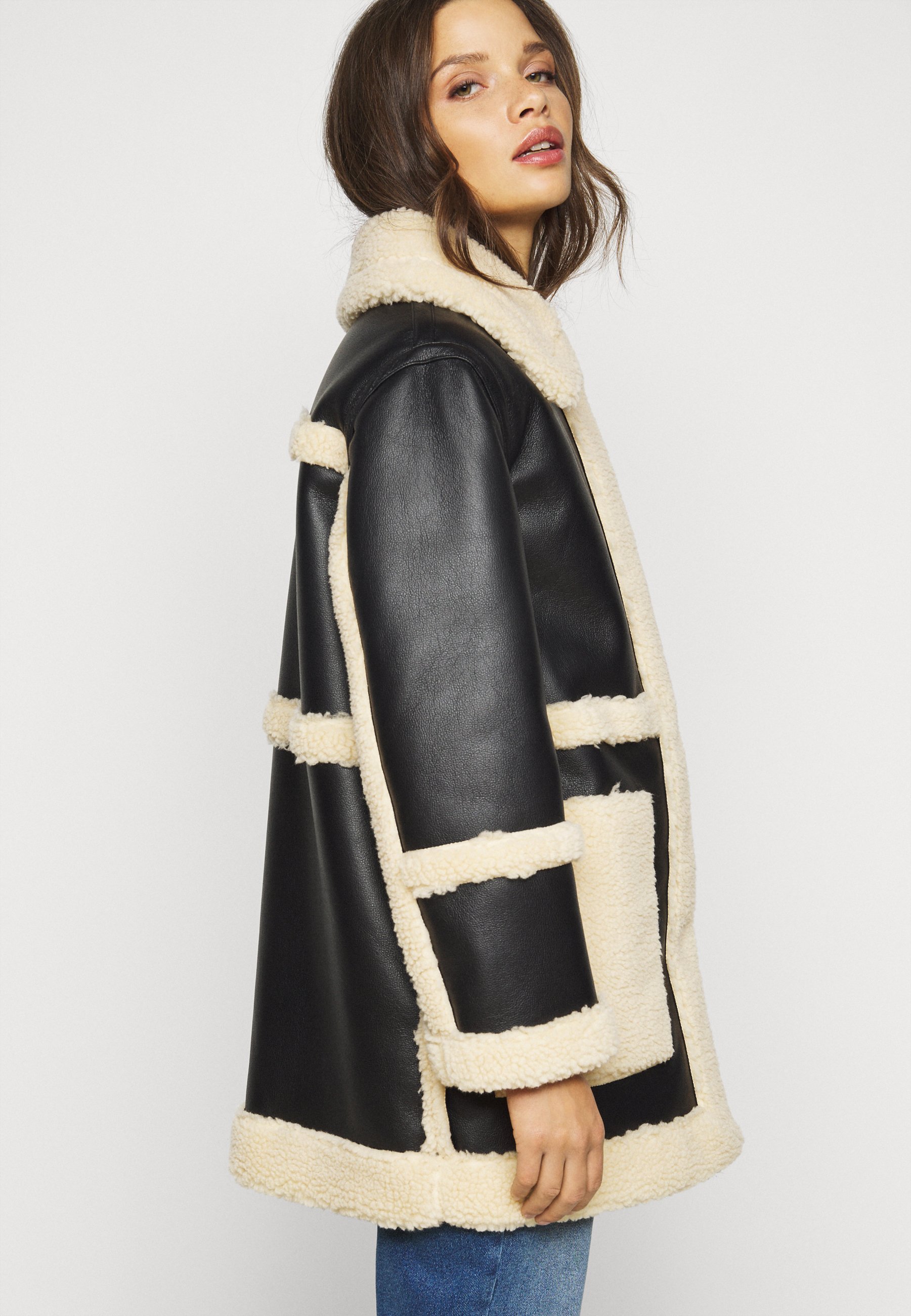 Topshop Petite BONDED BORG REVERSIBLE 