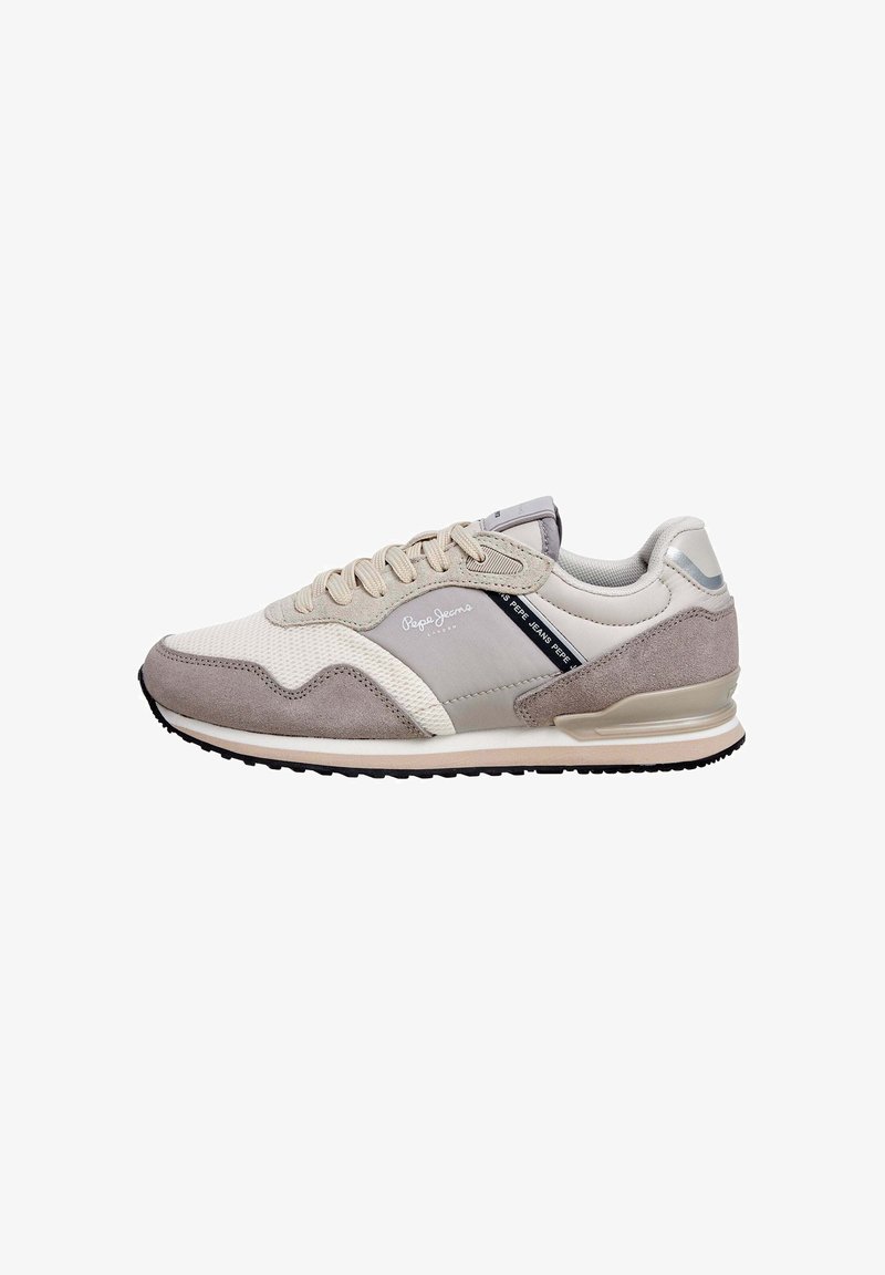 Beige und graue Sneaker aus Wildleder und Mesh-Materialien. Mit strukturierten Akzenten, Schnürdesign, gepolstertem Kragen und kontrastierender Gummisohle.