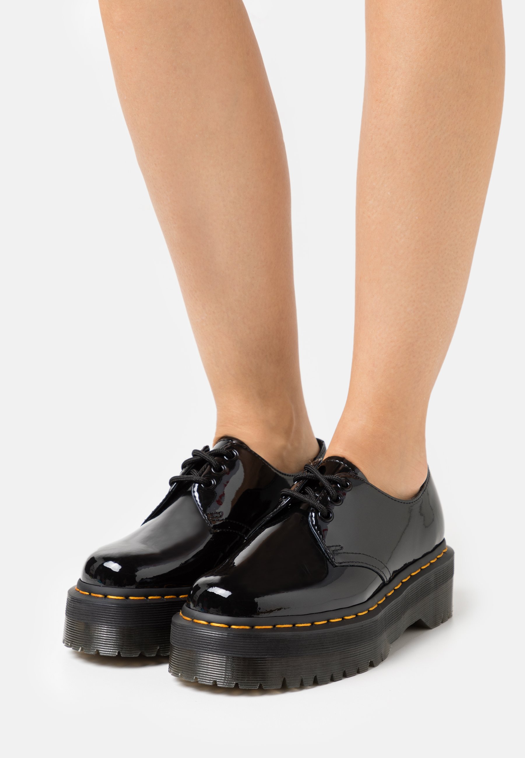 dr martens 1461 quad