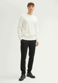 TOM TAILOR DENIM BASIC CREWNECK  - Strickpullover - wool white