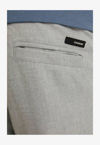 Ei valittu, light grey