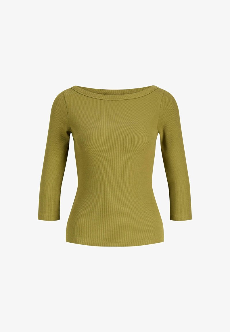 Top tricotat cu nervuri în verde măsliniu, cu decolteu tip bateau și mâneci trei sferturi. Textură moale cu o siluetă ajustată.