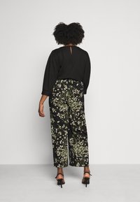 CAPSULE by Simply Be Broek - black