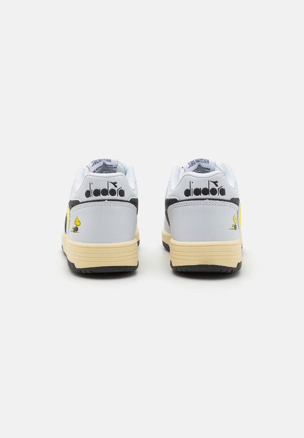 DEUCE PEANUTS UNISEX – Trainingsschuh