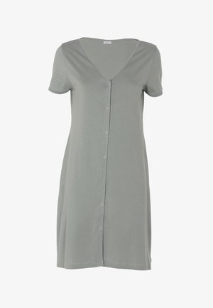 Abito corto grigio chiaro con maniche corte, bottoni frontali, scollo a V e bordo smerlato su maniche e abbottonatura.