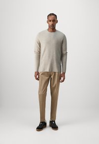 FTC Cashmere Pulover - natural sand
