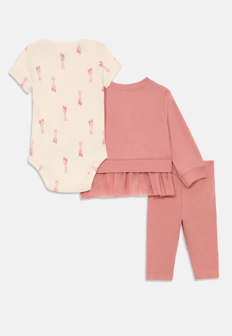 Robe à Capuche Carter’s Fille Taille 6 – Jaune Rayée Avec Bordure Rose, Très Bon état