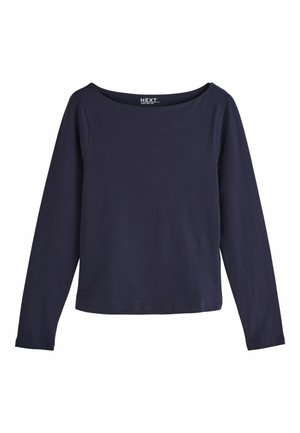 Miehekäs tummansininen pitkähihaisuus crew neck -paita yksinkertaisella, puhtaalla suunnittelulla ja suoralla helmalla.