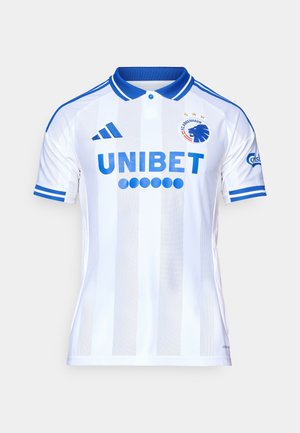 Maillot de sport blanc avec des accents bleus, comportant des rayures horizontales, un col et le texte "UNIBET" affiché en évidence.