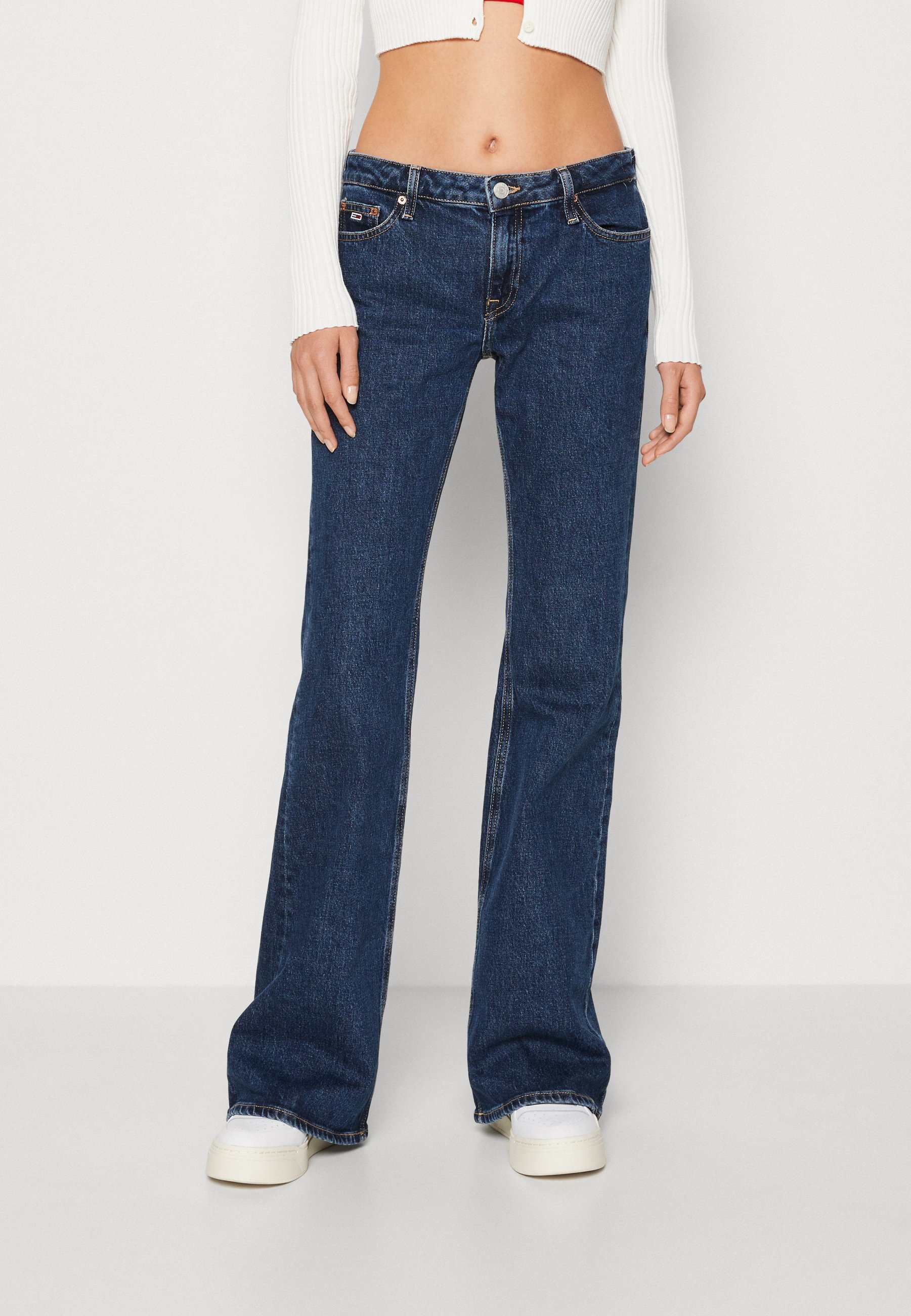 tommy jeans low rise