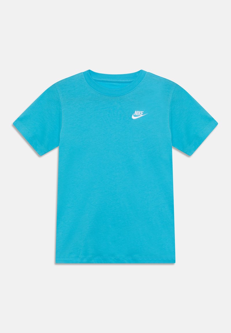nike shirt with shoes on it