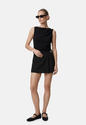 Koton SKORT - Shorts - black