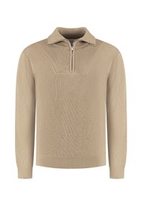 Beige gebreide trui met een hoge kraag en een halve rits, voorzien van een geribbelde textuur en een gedetailleerd ontwerp op de schouderpartij.