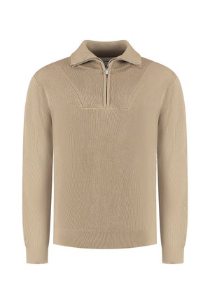 Beige gebreide trui met een hoge kraag en een halve rits, voorzien van een geribbelde textuur en een gedetailleerd ontwerp op de schouderpartij.