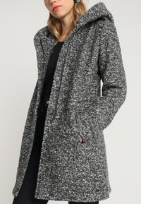 ONLY Tall Kort kappa / rock - mottled dark grey