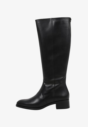 Bottes noires en cuir montantes jusqu'au genou, avec une texture lisse, un bout arrondi et un talon bloc modeste. Comprend un accent subtil en haut.