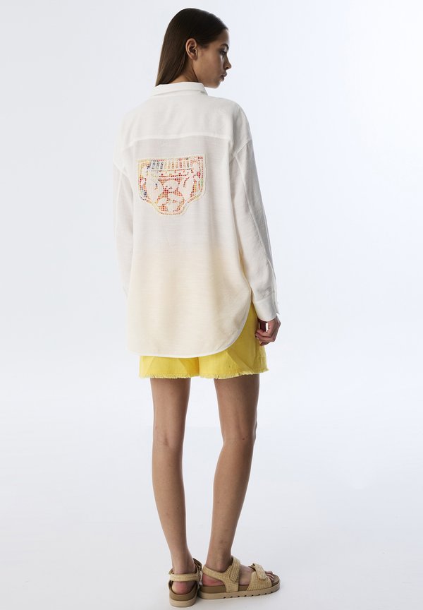 TEXTURED FLORAL - Hemdbluse - ecru