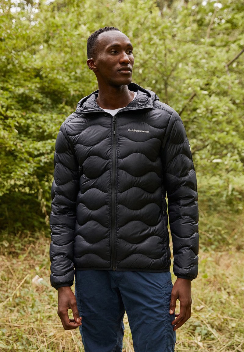 Peak Performance HELIUM HOOD JACKET - Dunjakker - black