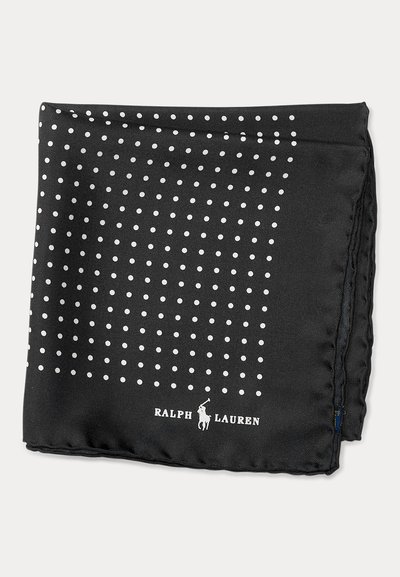 Μαύρο μεταξωτό μαντήλι με μοτίβο λευκές τελείες που μειώνονται σε μέγεθος από πάνω προς τα κάτω, με το λευκό λογότυπο "Ralph Lauren" στο κάτω μέρος.