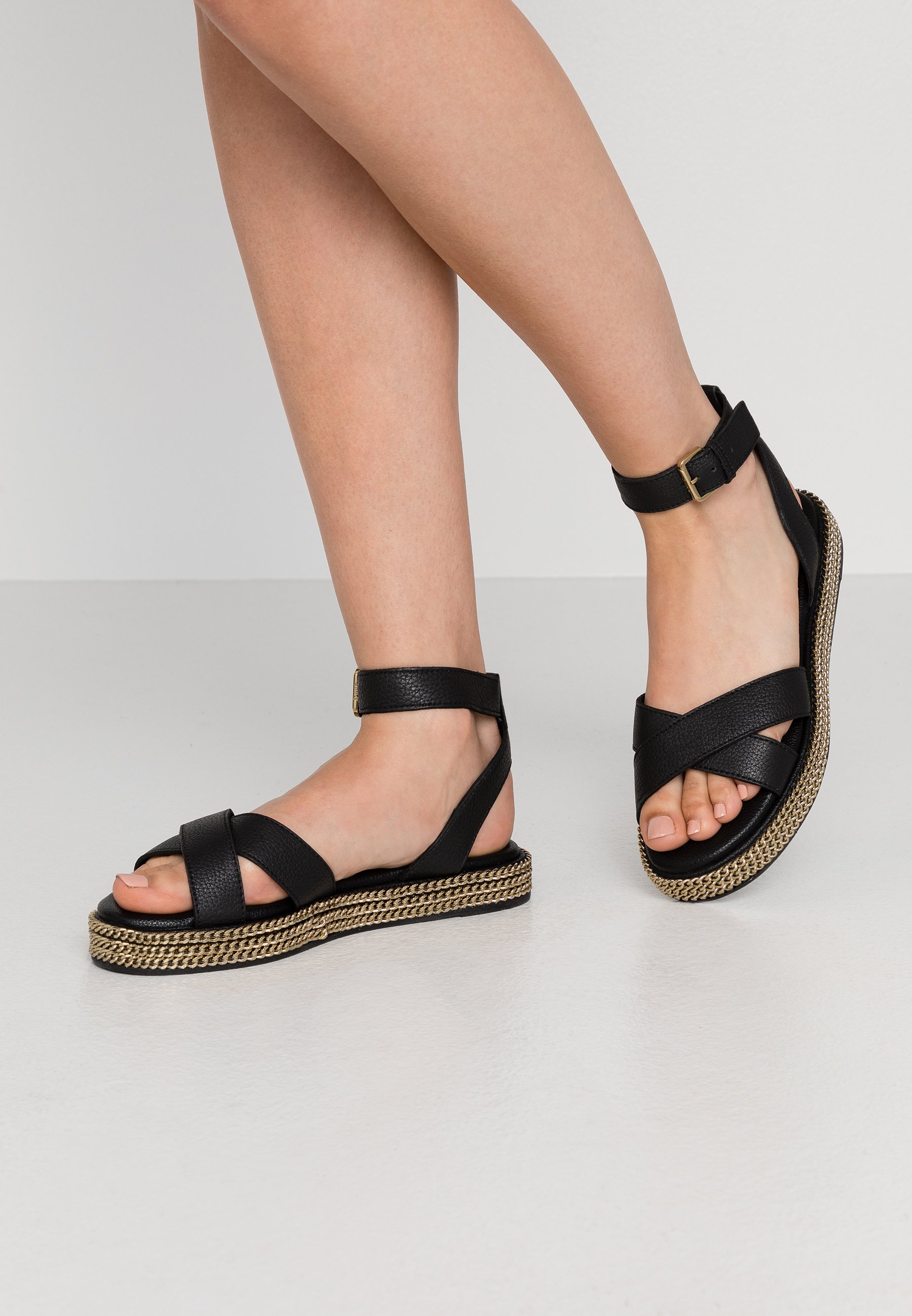 dune sandals