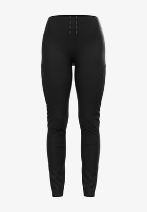 Zwarte sportbroek met een aflopende pasvorm, voorzien van zijzakken en een gestructureerde stof. Soepele tailleband met subtiele branding aan de achterkant.