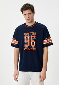 Koton PRINTED - Printtipaita - dark blue