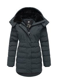 Abrigo acolchado de color gris oscuro con capucha forrada de piel, cierre de cremallera, botones a presión, textura acolchada y sutil patrón floral en el forro interior.