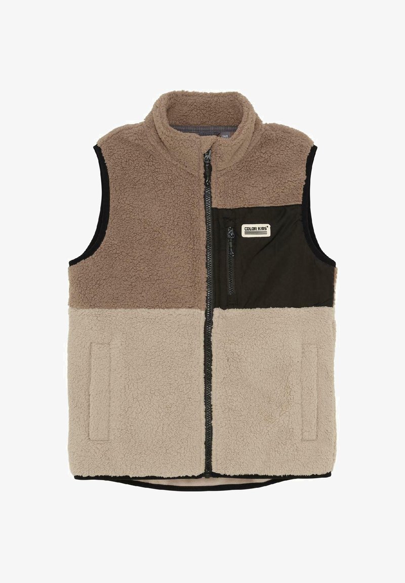 Ärmelweste aus Fleece in Beige und Braun mit Frontreißverschluss, Reißverschlusstasche auf der Brust und "Color Kids"-Label auf der Brusttasche.