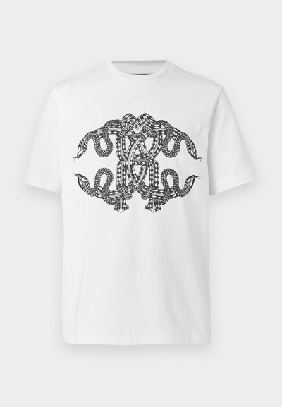 Λευκό T-shirt με μαύρο περίπλοκο συμμετρικό σχέδιο από πλεγμένα φίδια στο μπροστινό μέρος.