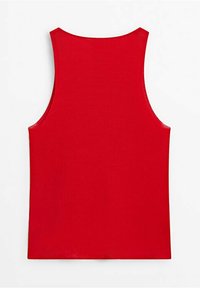 Czerwony top bez rękawów z prążkowanej tkaniny, z okrągłym dekoltem i gładką teksturą. Widok z tyłu ukazuje prosty, czysty design.