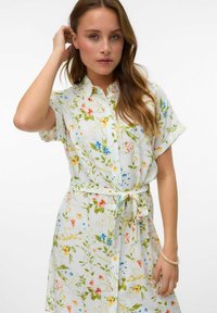 Vero Moda VMEASY  - Abito a camicia - snow white