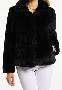 faina Chaqueta de invierno - black