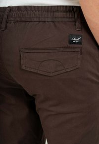 Reell REFLEX RIB  - Pantalones deportivos - coffee