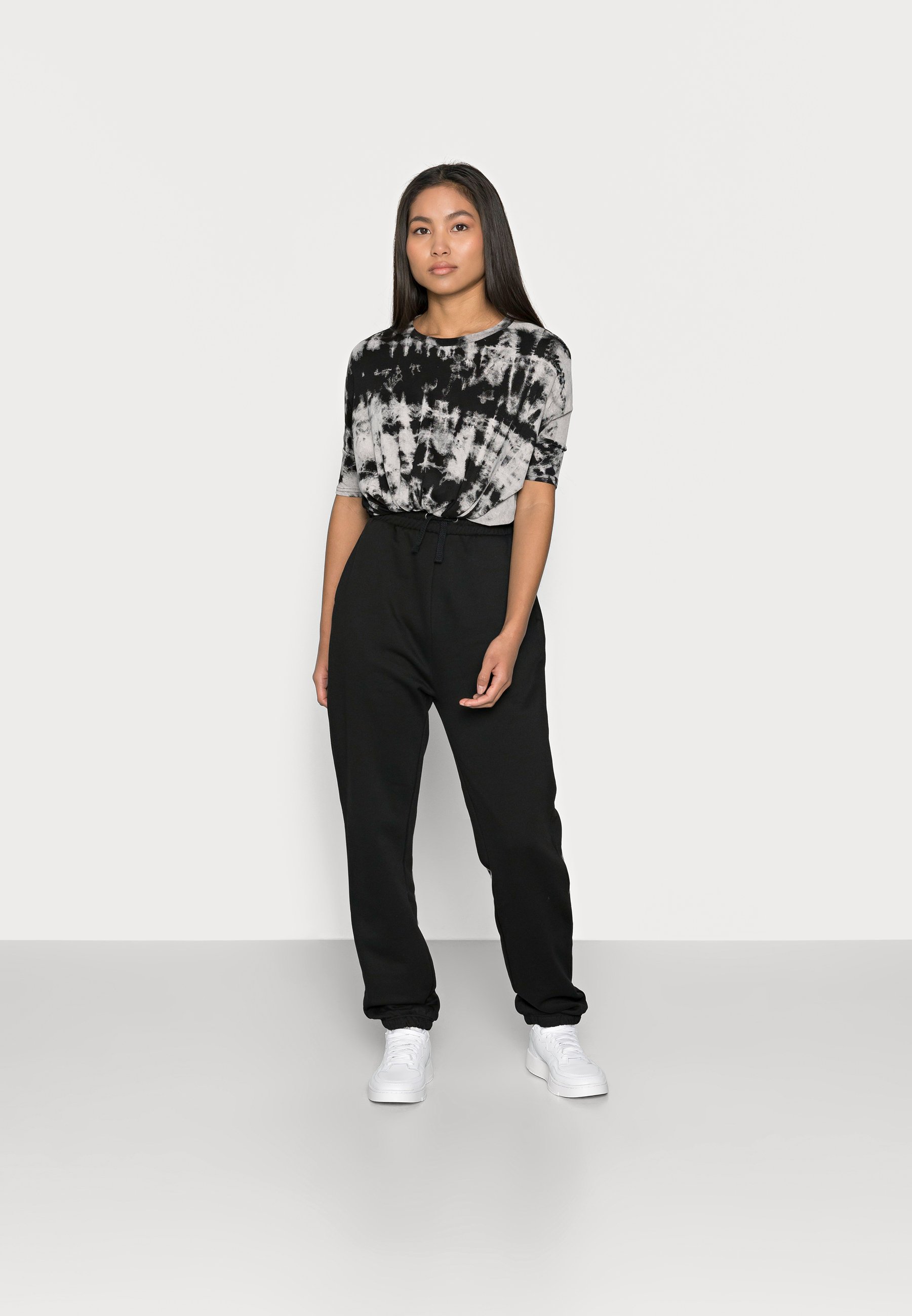 Women Tracksuit bottoms Women Tracksuit bottoms