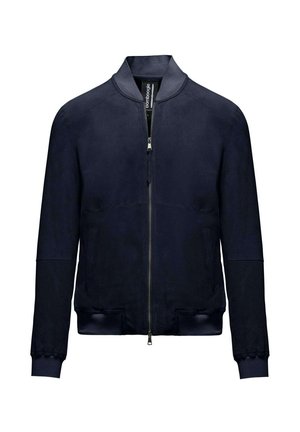 Giacca bomber in suede blu navy con zip frontale, colletto, polsini e orlo a costine. Presenta due tasche laterali e un delicato dettagliato cucito.