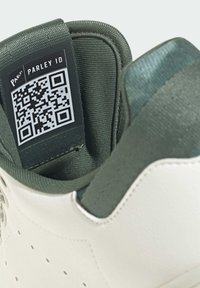 adidas Originals - STAN SMITH UNISEX - Matalavartiset tennarit - white - 5
