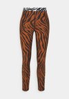 ANIMAL REMIX 7/8 - Leggings - teak