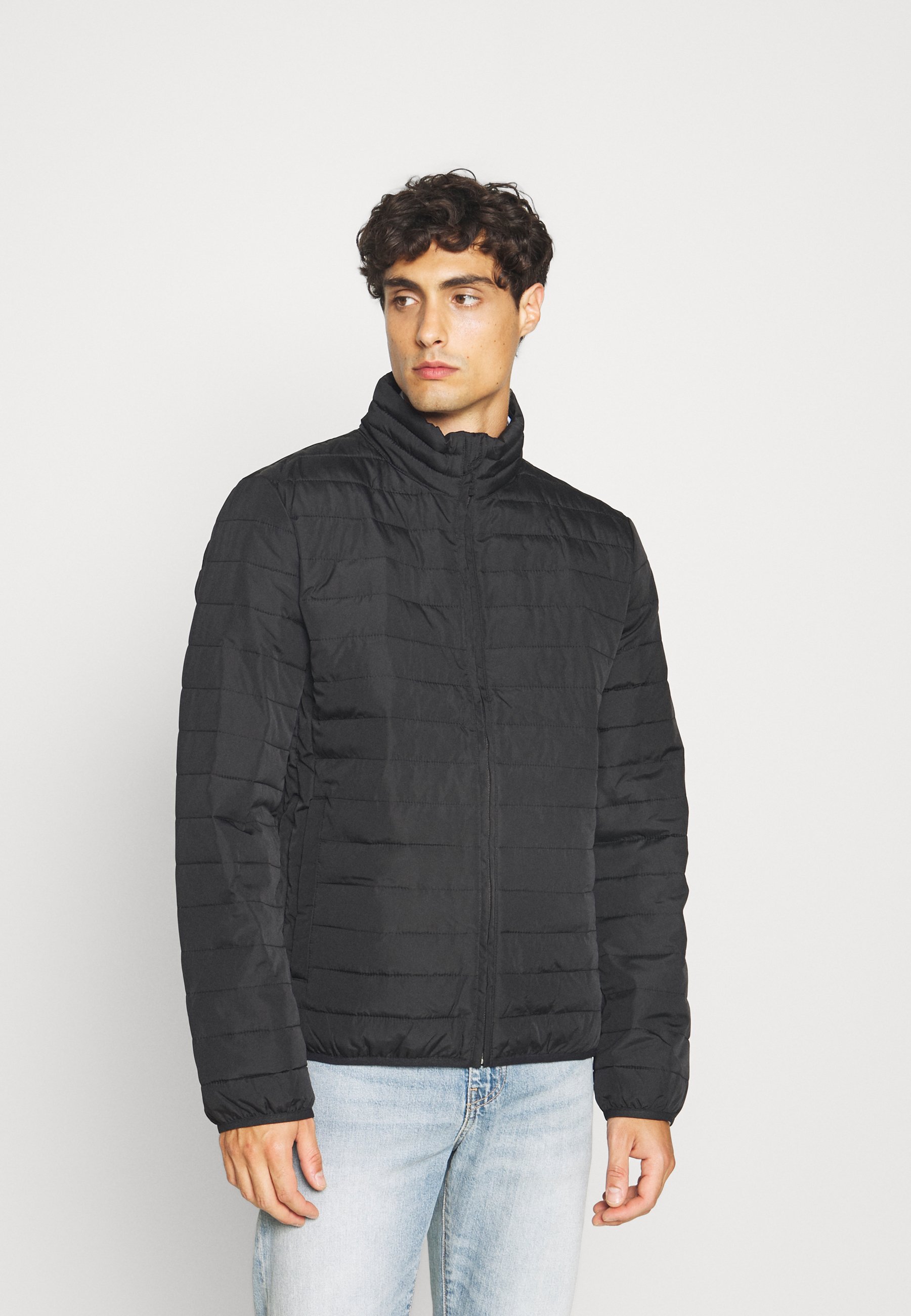 lightweight puffer
