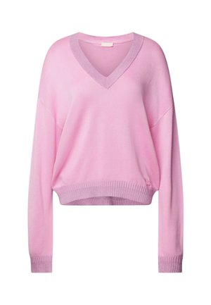 Maglione rosa a scollo a V con una vestibilità ampia, orlo e polsini a costine. Texture morbida, con una tonalità più chiara a contrasto lungo il colletto.
