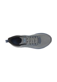 Grauer Sportschuh mit einem atmungsaktiven Obermaterial aus Mesh, flachen Schnürsenkeln, einem gepolsterten Knöchelkragen und tonal abgestimmten Akzenten. Verfügt über eine leichte Sohle.