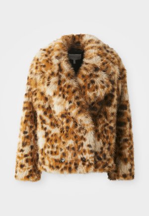 Leopardprint nepbontjasje met een geknopt colbertkraag, dubbele knopen aan de voorkant en een iets verkorte snit. Zachte textuur met verschillende tinten bruin.