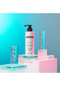 The Solution SALICYLIC ACID CLEAR SKIN BODY GEL - Serum