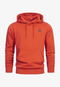 Neselectat, burned orange