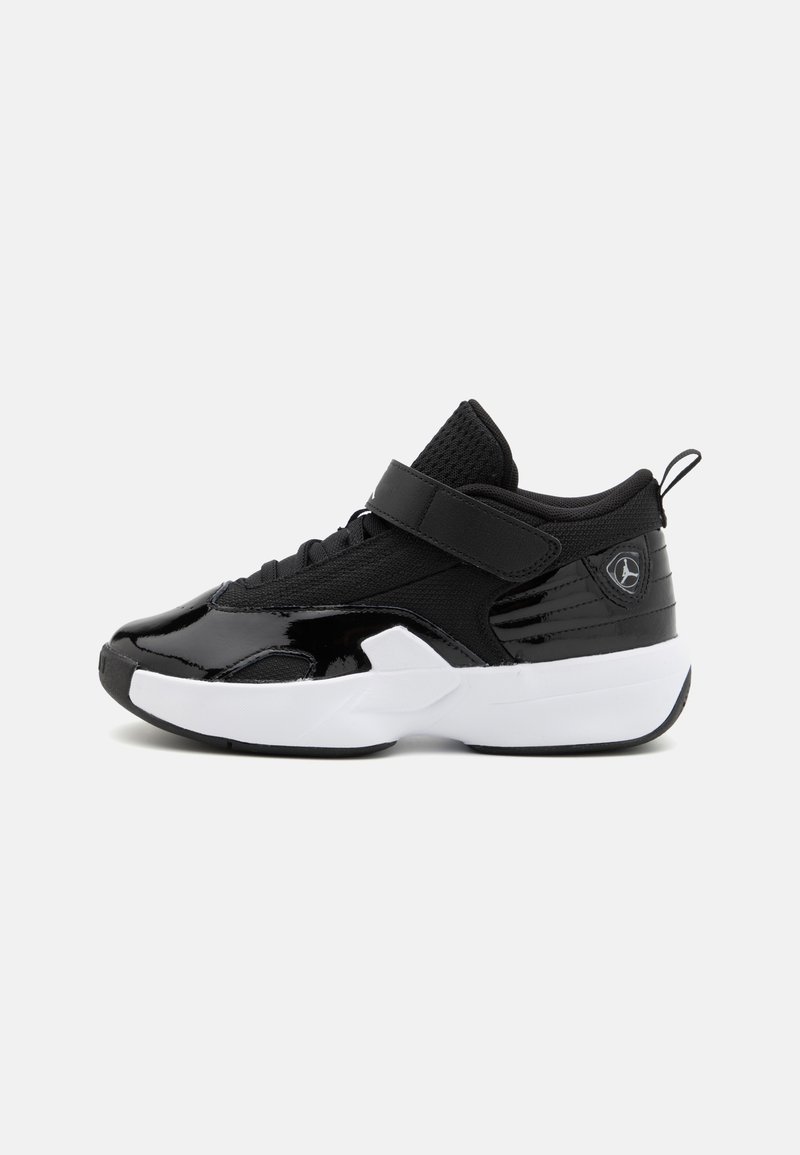 Jordan JORDAN MAX AURA 6 UNISEX - Sneakers basse - black/white